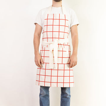 Tablier à carreaux blanc et rouge