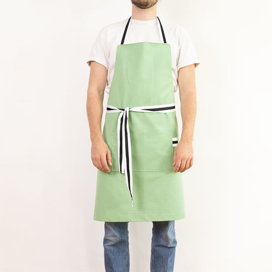 tablier vert verveine
